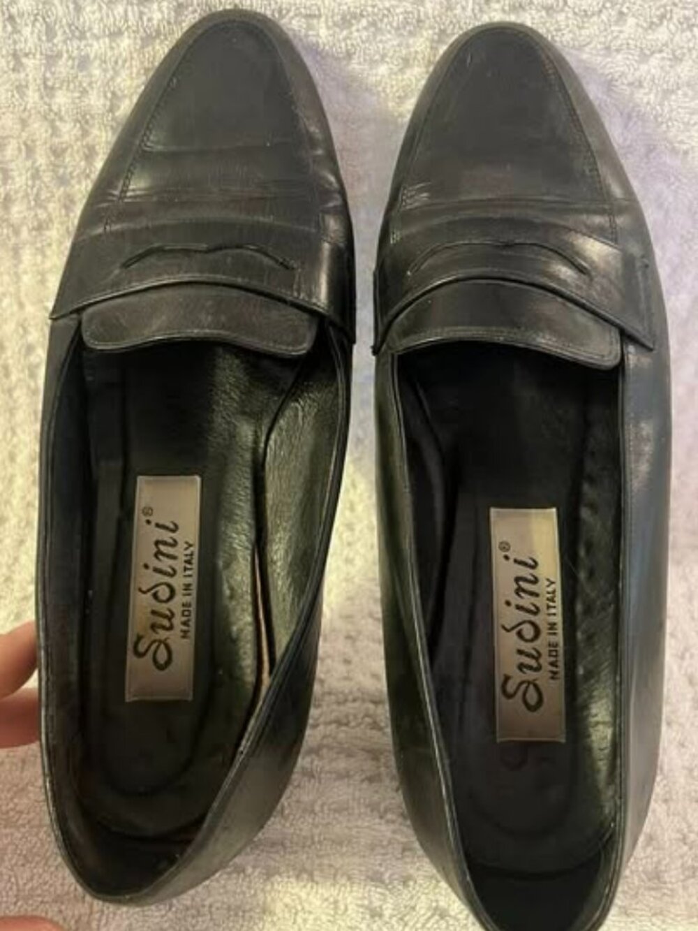 🐻Size 7W - Sudini - Black Flats/Loafers - Some Wear